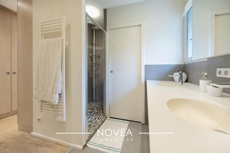 Maison - 135 m² - 6 pièces