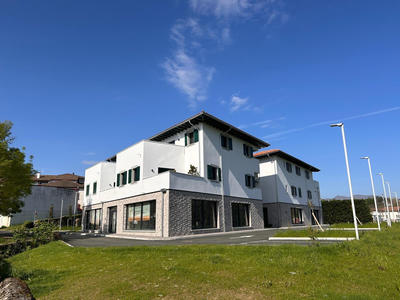 Local commercial - 135 m²