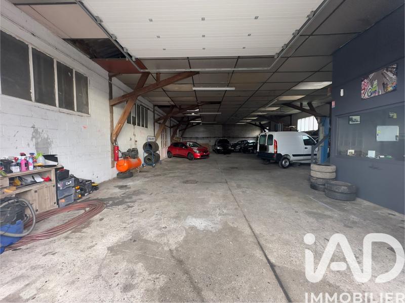 Maison - 271 m² - 9 pièces