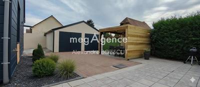 Maison - 105 m² - 4 pièces