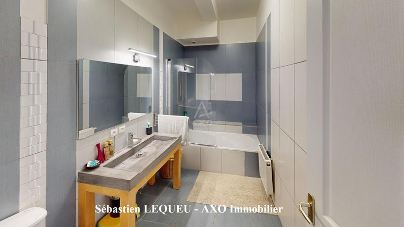 Maison contemporaine - 177 m² - 6 pièces