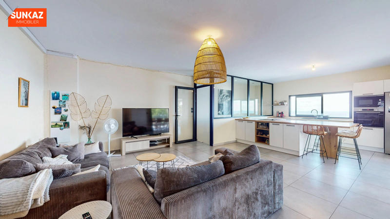 Maison - 160 m² - 5 pièces