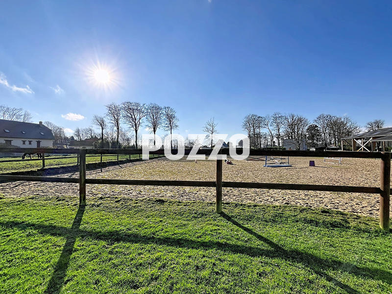 Maison de domaine équestre - 1 500 m² - 2 pièces