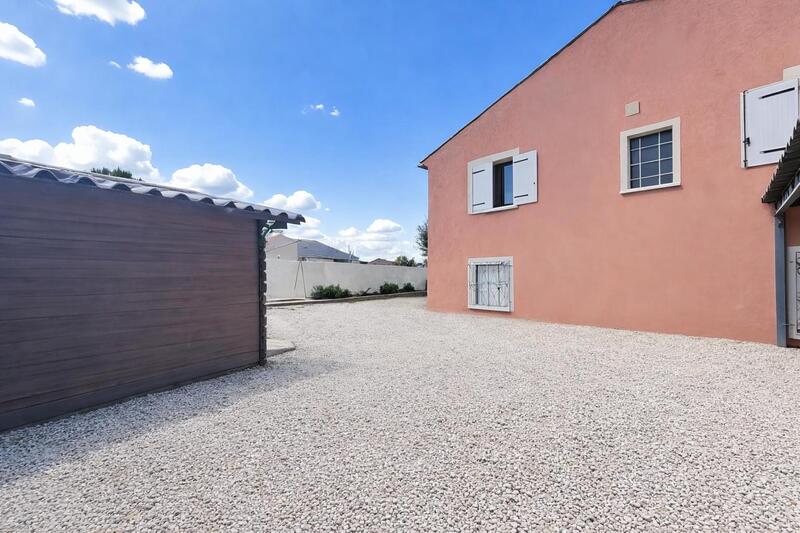 Villa - 204 m² - 9 pièces