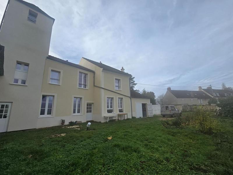 Maison - 170 m² - 11 pièces