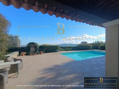 Villa - 185 m² - 6 pièces