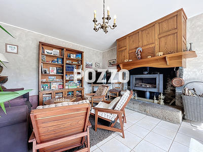 Maison - 207 m² - 10 pièces