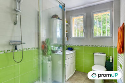 Maison traditionnelle - 145 m² - 5 pièces