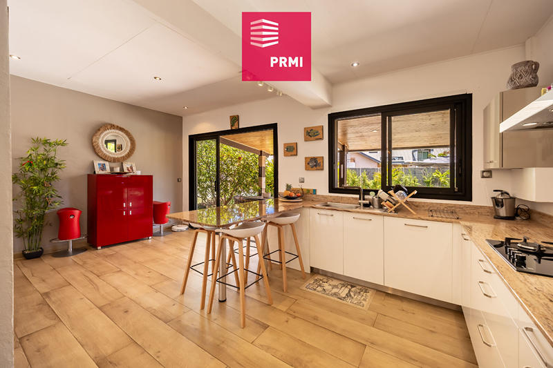 Maison - 257 m² - 7 pièces