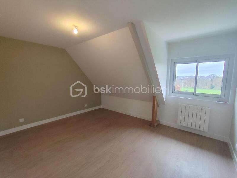 Maison - 150 m² - 8 pièces