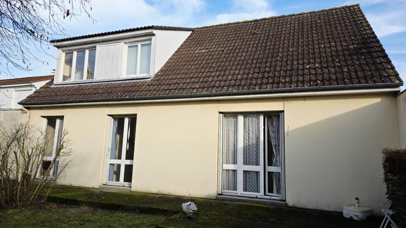 Maison - 102 m² - 5 pièces