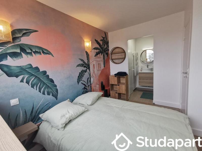 Chambre - 11 m² - 1 pièce