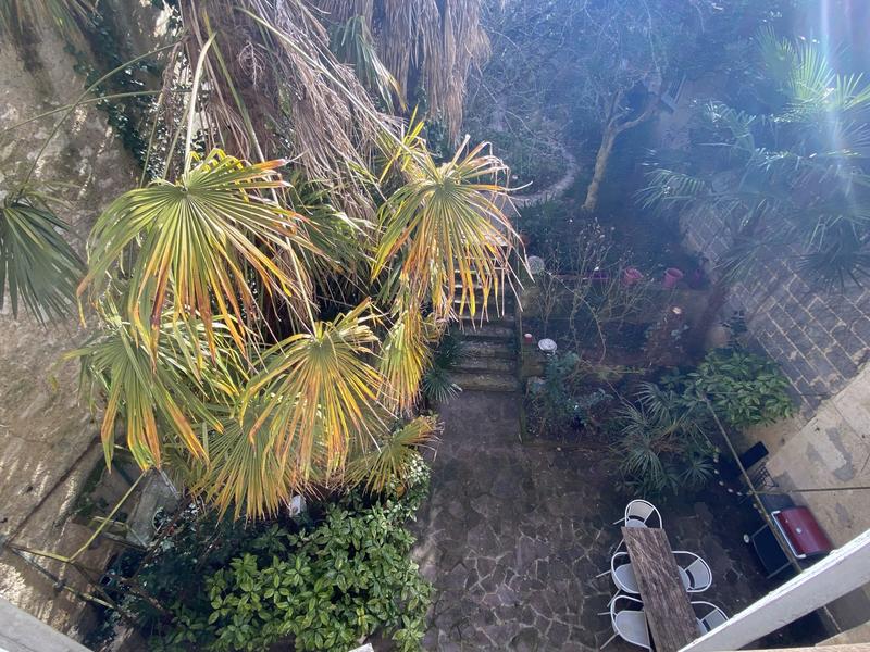 Maison - 210 m² - 8 pièces