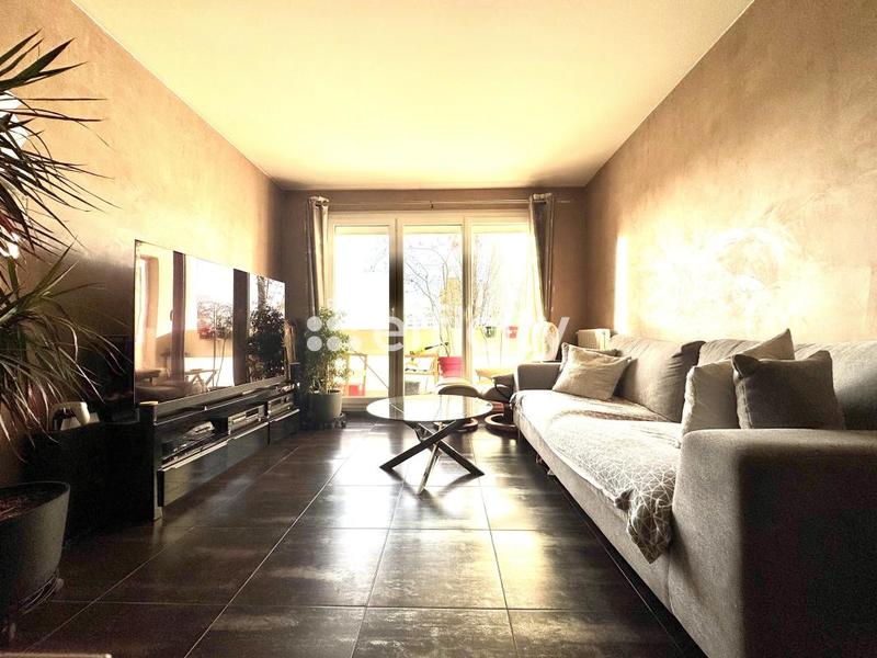 Appartement ancien - 115 m² - 5 pièces