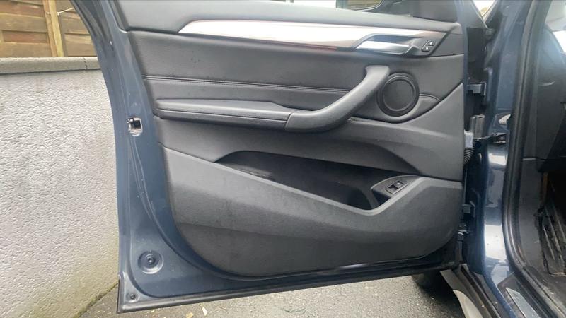 Bmw X1 18d sDrive 150 Steptronic Xline - Automatique