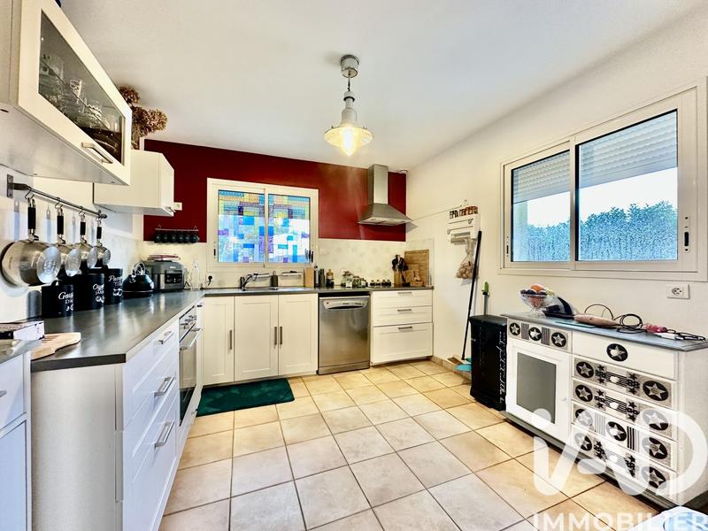 Maison - 166 m² - 9 pièces