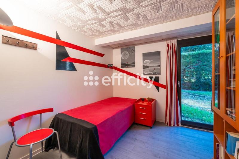 Maison d'architecte - 143 m² - 8 pièces