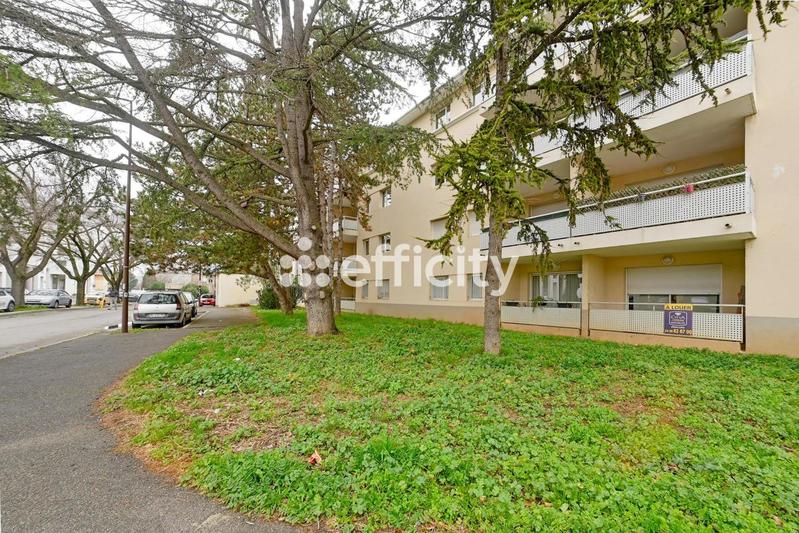 Appartement ancien - 47 m² - 2 pièces