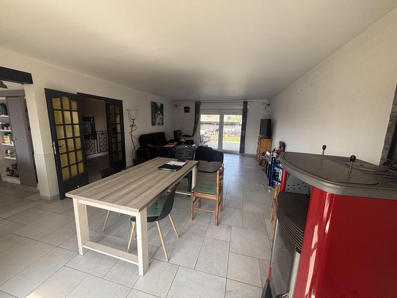 Maison de village - 230 m² - 5 pièces