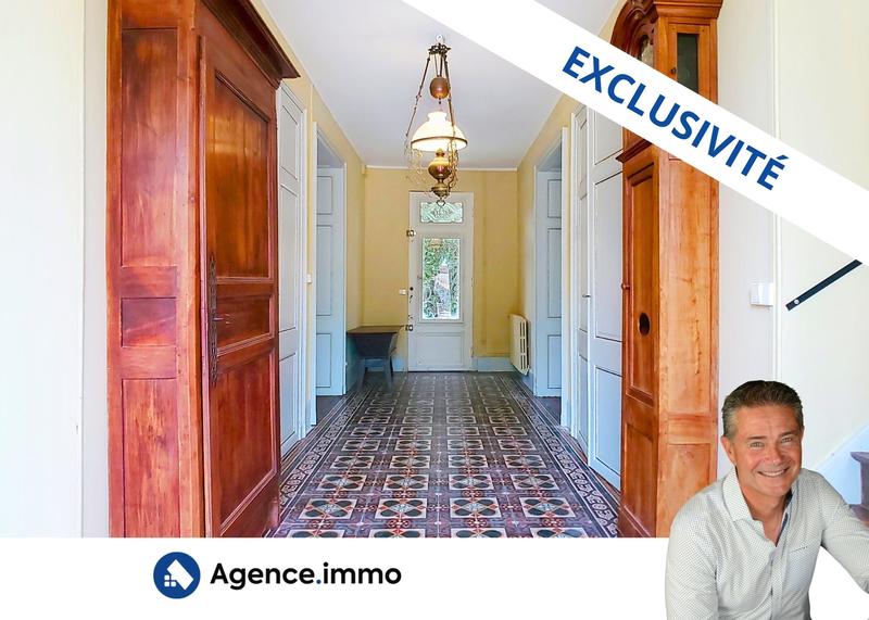 Maison - 628 m² - 17 pièces