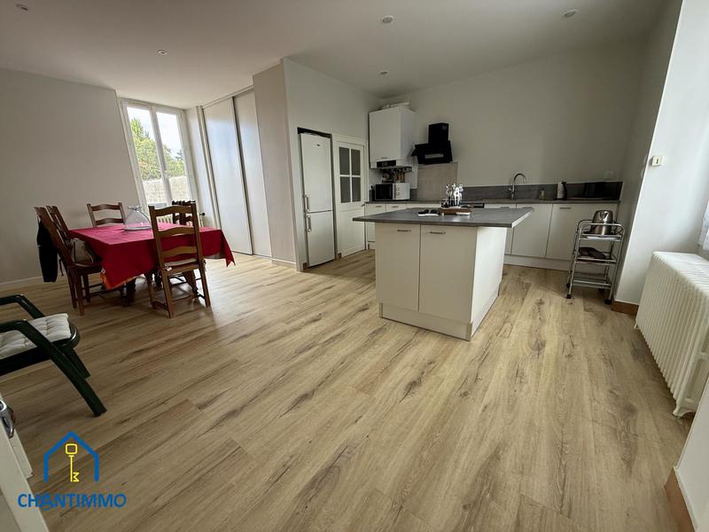 Maison ancienne - 295 m² - 8 pièces