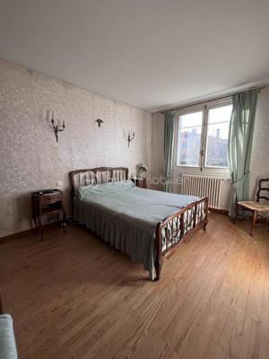 Maison - 94 m² - 4 pièces