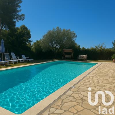 Maison - 191 m² - 7 pièces