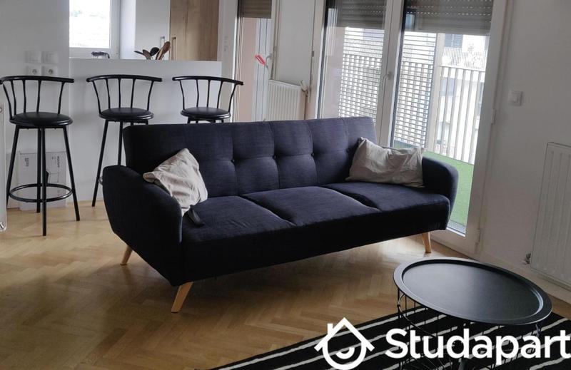 Chambre - 10 m² - 1 pièce