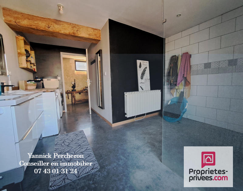 Maison - 212 m² - 6 pièces