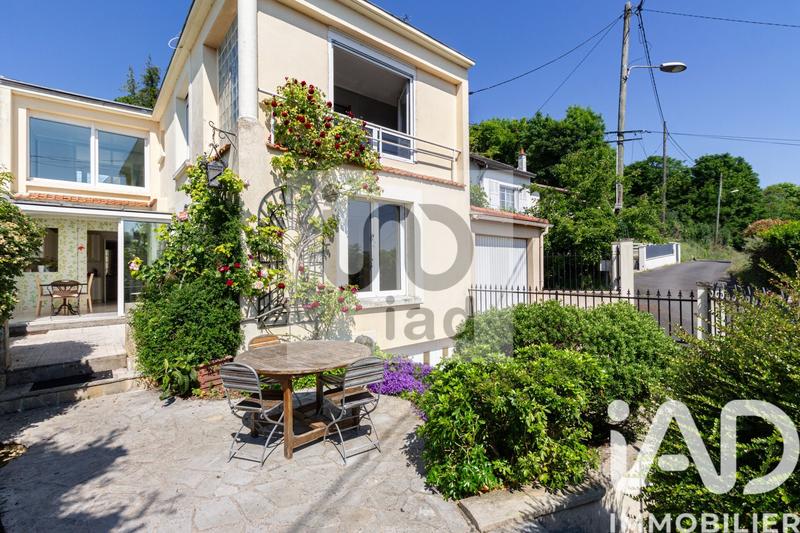 Maison - 138 m² - 6 pièces