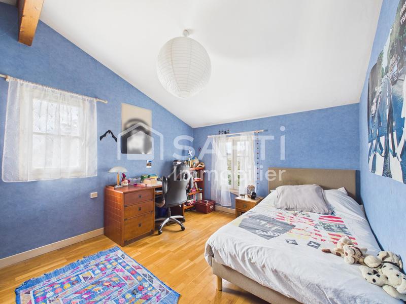 Maison - 152 m² - 6 pièces