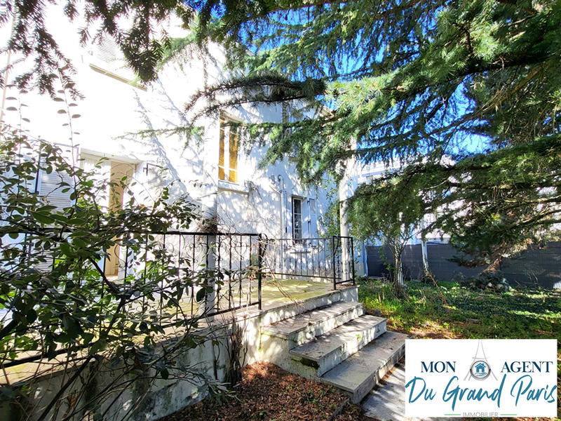 Maison - 180 m² - 7 pièces