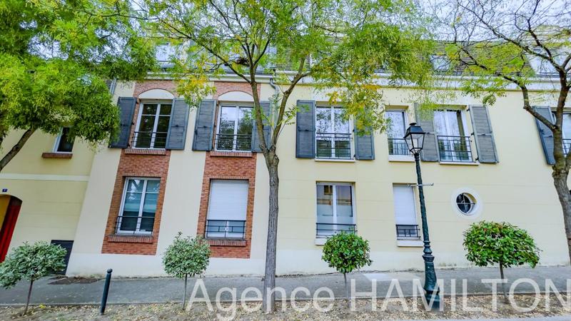 Appartement - 87 m² - 4 pièces