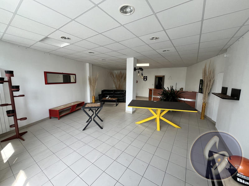 Local commercial - 150 m²