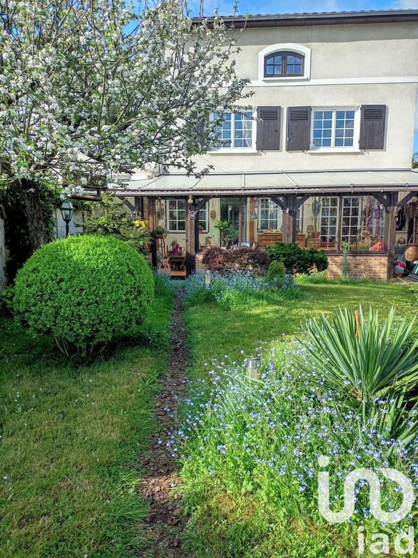 Maison - 120 m² - 5 pièces