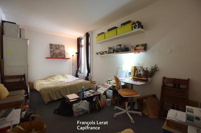 Studio - 25 m² - 1 pièce