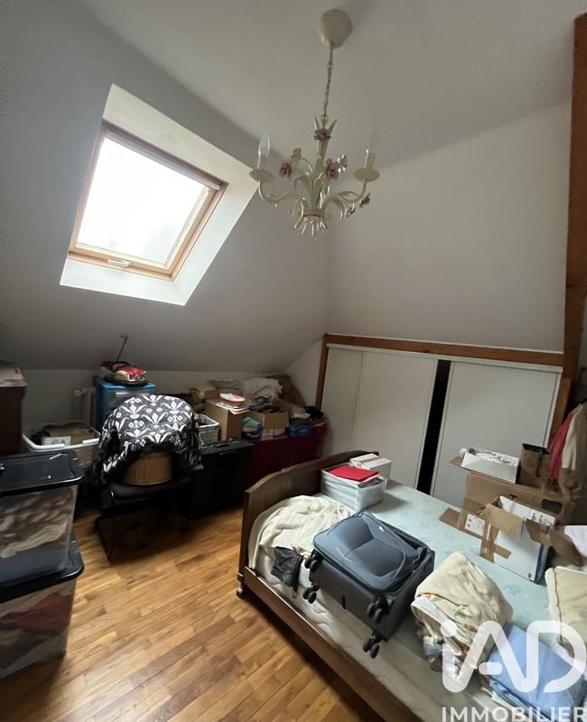 Maison - 122 m² - 5 pièces