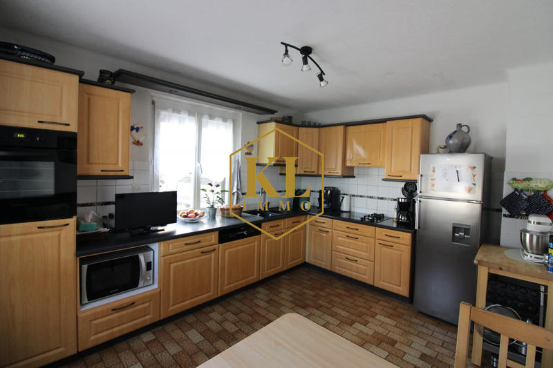 Maison - 92 m² - 5 pièces