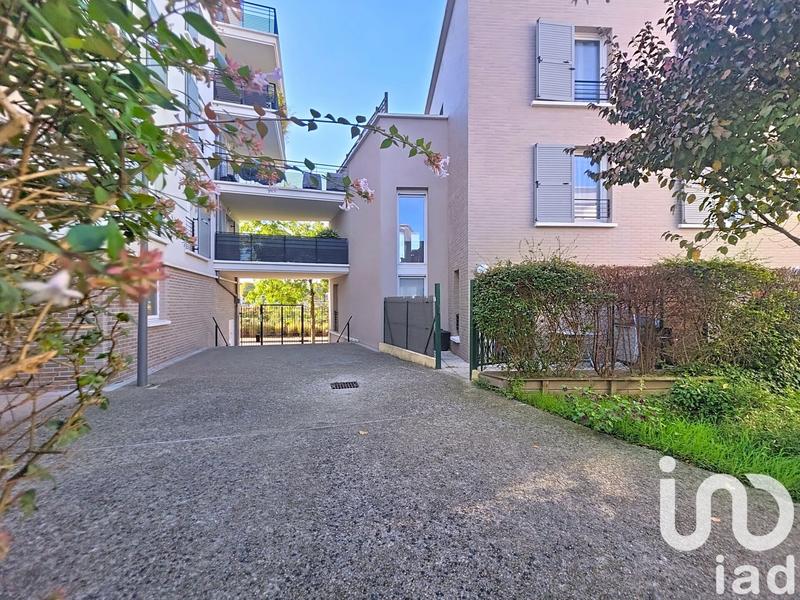 Appartement - 93 m² - 4 pièces