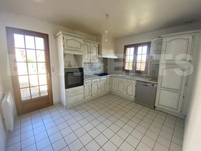 Pavillon - 134 m² - 7 pièces