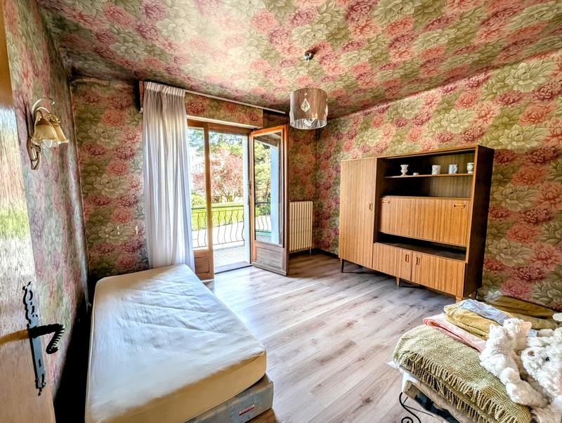 Immeuble - 302 m² - 1 pièce