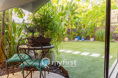 Appartement - 204 m² - 6 pièces