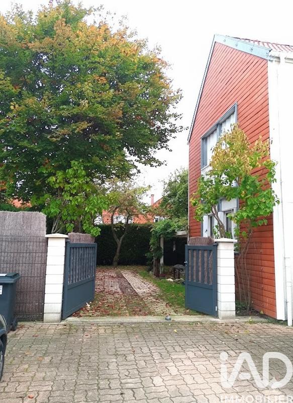 Maison - 185 m² - 8 pièces