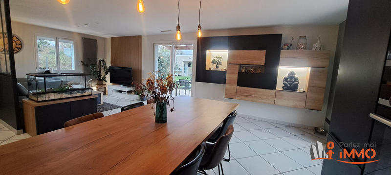 Maison - 118 m² - 5 pièces