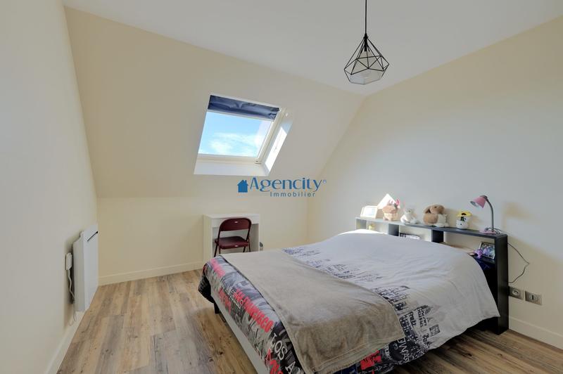 Appartement - 98 m² - 4 pièces