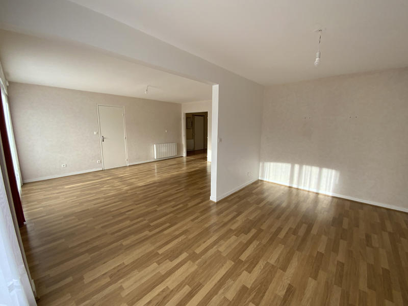 Appartement - 103 m² - 5 pièces