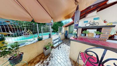 Villa - 90 m² - 4 pièces