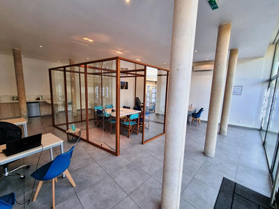 Local commercial - 82 m²