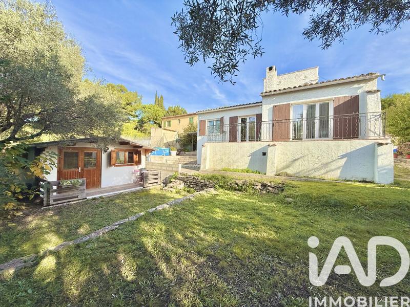 Maison - 94 m² - 5 pièces