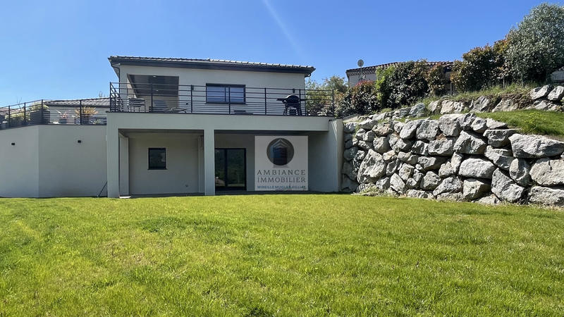 Maison - 322 m² - 8 pièces